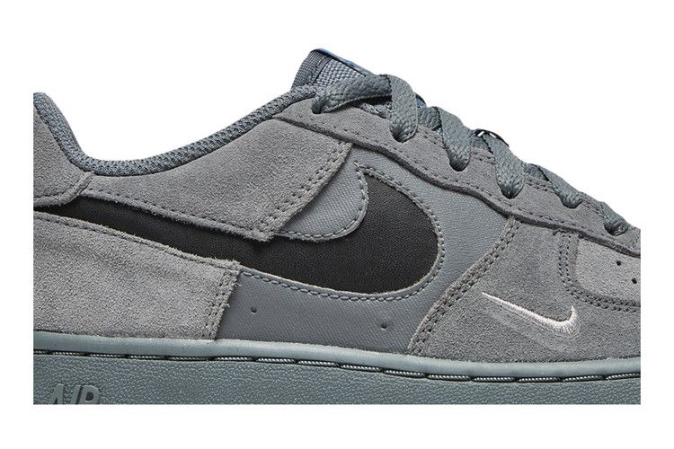 Nike Air Force 1 Low Cut Out Swoosh Smoke Grey (GS)