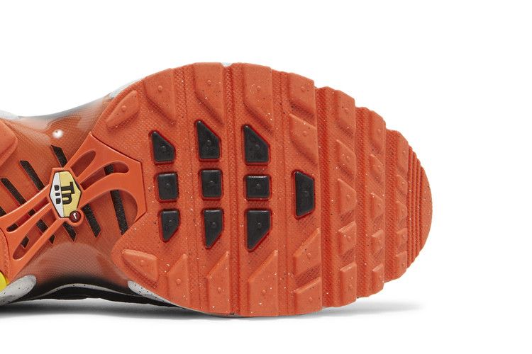 Nike Air Max Plus Black Turf Orange (GS)