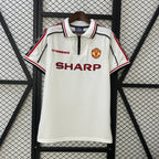 MANCHESTER UNITED 1998 - 1999 COMMEMORATIVE EDITION